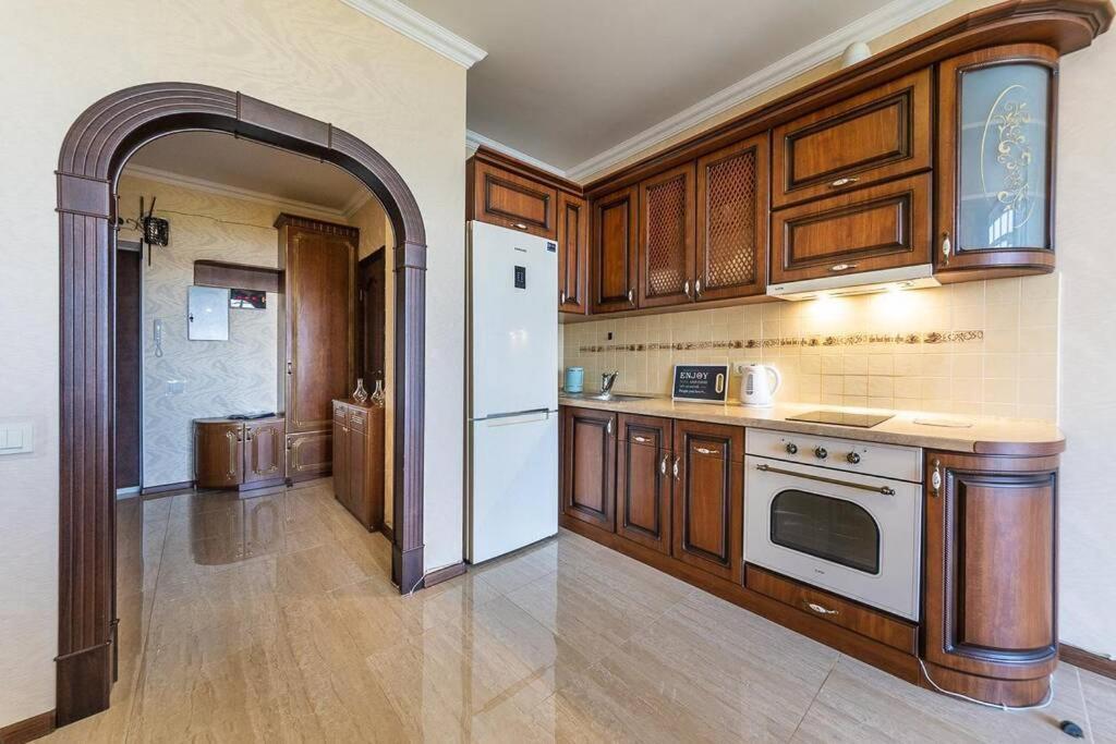 Apartments With Crazy Panoramic View Of The Dniepr Kiev Bagian luar foto
